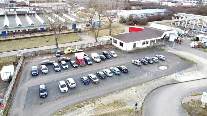Pronájem komerčního pozemku, Louny, Postoloprtská, 2250 m2