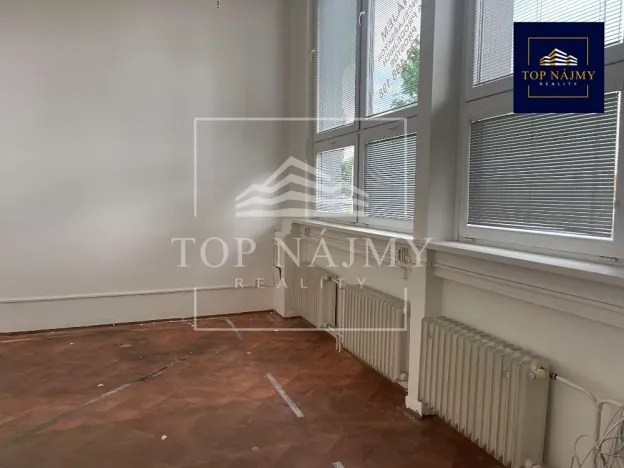 Pronájem kanceláře, Ostrava, Novinářská, 31 m2