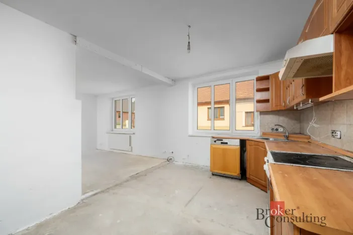 Prodej rodinného domu, Libáň, 193 m2