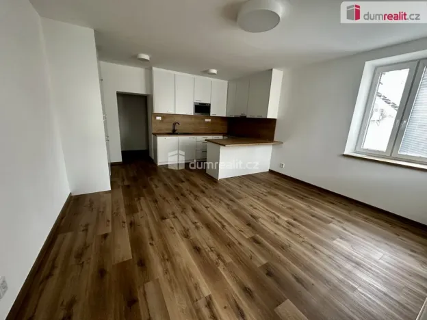 Pronájem bytu 2+kk, Slušovice, Dlouhá, 55 m2