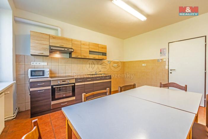 Prodej činžovního domu, Velké Meziříčí - Mostiště, 380 m2