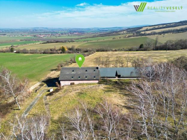 Prodej obchodního prostoru, Tvarožná Lhota, 750 m2