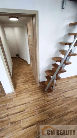 Pronájem bytu 1+kk, Kostelec na Hané, Pod Kosířem, 27 m2