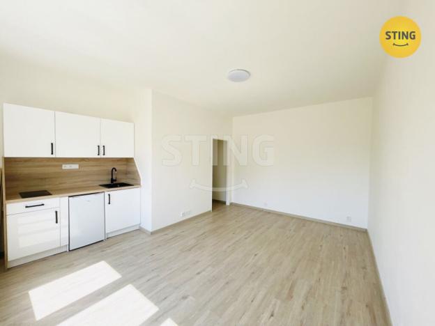 Pronájem bytu 1+kk, Ostrava, Hlavní třída, 25 m2