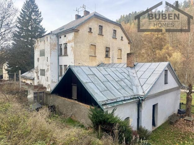 Prodej rodinného domu, Planá - Pavlovice, 1220 m2