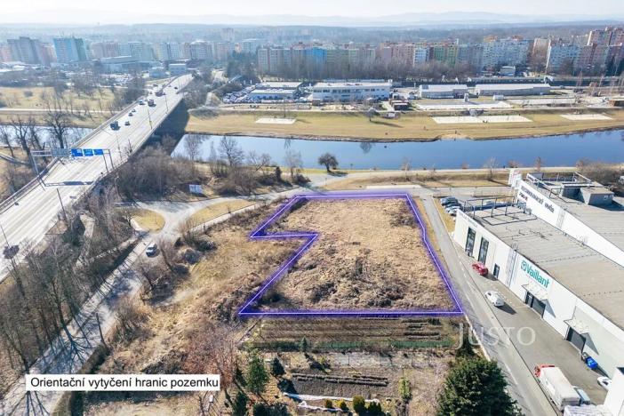 Prodej komerčního pozemku, České Budějovice, U Voříškova dvora, 2608 m2