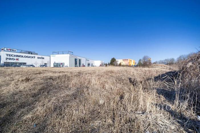 Prodej komerčního pozemku, České Budějovice, U Voříškova dvora, 2608 m2