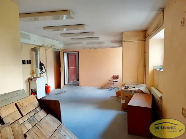 Pronájem obchodního prostoru, Olomouc, Praskova, 130 m2