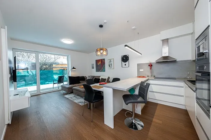 Pronájem bytu 3+kk, Brno, Ivanovické náměstí, 111 m2