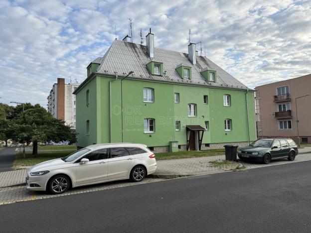 Pronájem bytu 2+kk, Planá, Wolkerova, 43 m2