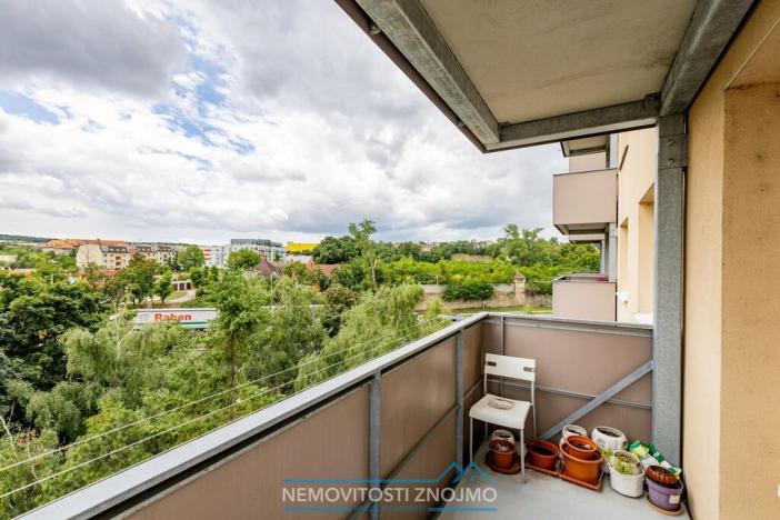 Prodej bytu 2+1, Znojmo, Holandská, 56 m2