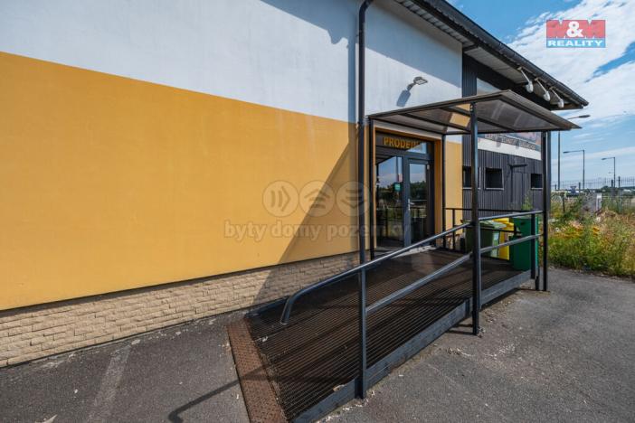Prodej obchodního prostoru, Chomutov, Pražská, 635 m2