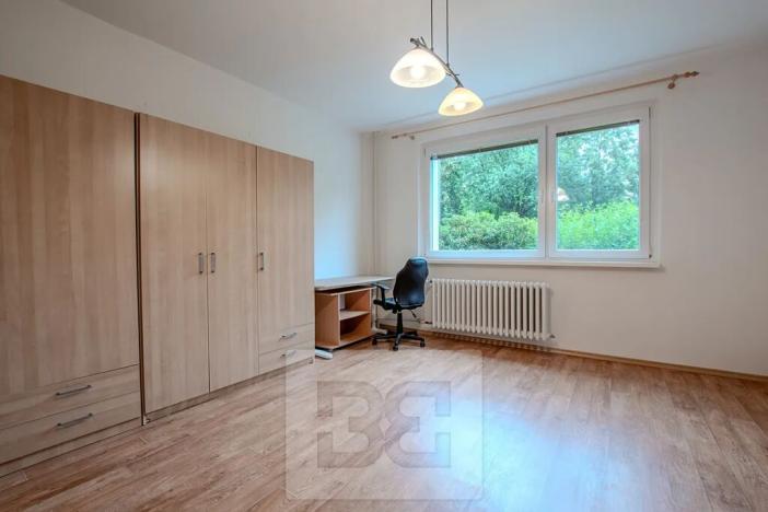 Pronájem bytu 2+1, Liberec, Sametová, 56 m2