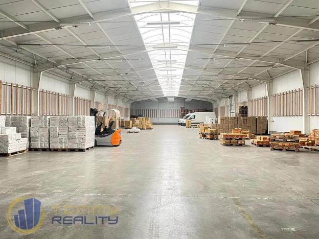 Pronájem skladu, Jenštejn, 550 m2