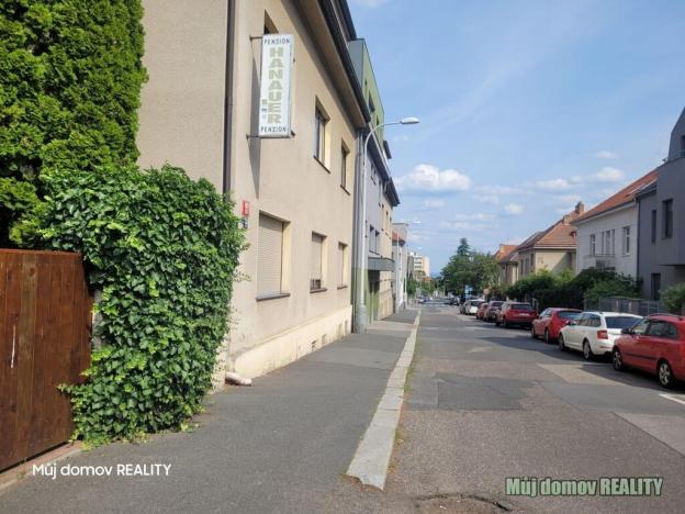 Pronájem bytu 1+kk, Praha - Kobylisy, Ke Stírce, 27 m2