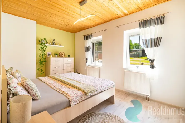 Prodej výrobních prostor, Ponědrážka, 165 m2