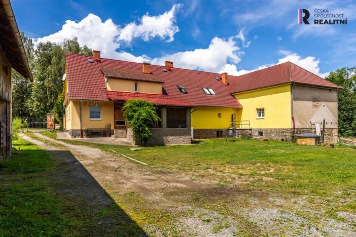 Prodej rodinného domu, Bystřice - Semovice, 477 m2