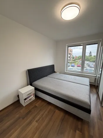 Pronájem bytu 2+kk, Hradec Králové, Václavkova, 54 m2