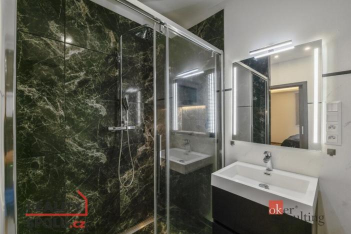 Prodej rodinného domu, Podolí, 178 m2