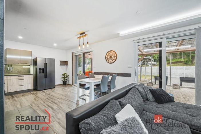 Prodej rodinného domu, Podolí, 178 m2