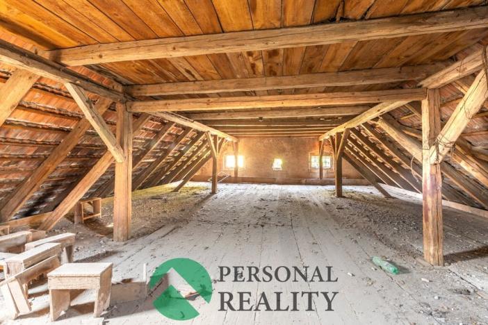 Prodej rodinného domu, Libořice, 10000 m2