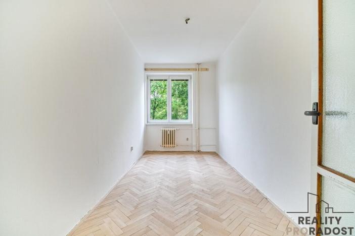 Prodej bytu 3+1, Ostrava, Aleše Hrdličky, 68 m2