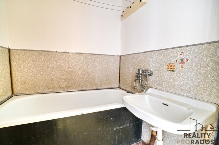 Prodej bytu 3+1, Ostrava, Aleše Hrdličky, 68 m2