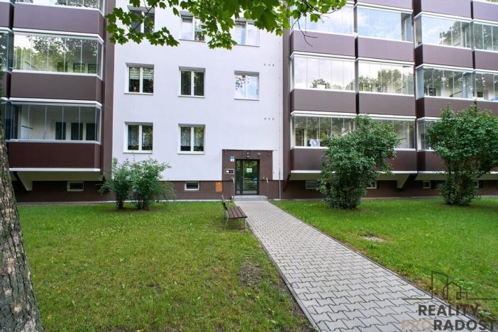 Prodej bytu 3+1, Ostrava, Aleše Hrdličky, 68 m2