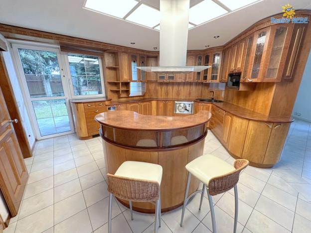 Prodej vily, Praha - Benice, U zahrádek, 427 m2