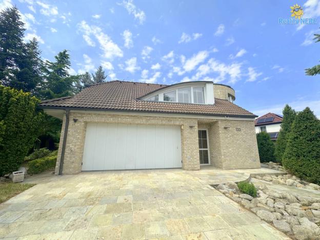 Prodej vily, Praha - Benice, U zahrádek, 427 m2