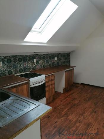 Pronájem bytu 2+kk, Napajedla, Žerotínova, 43 m2