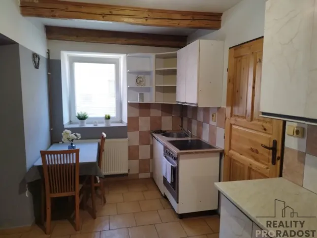 Prodej rodinného domu, Bystřice pod Hostýnem - Hlinsko pod Hostýnem, 190 m2