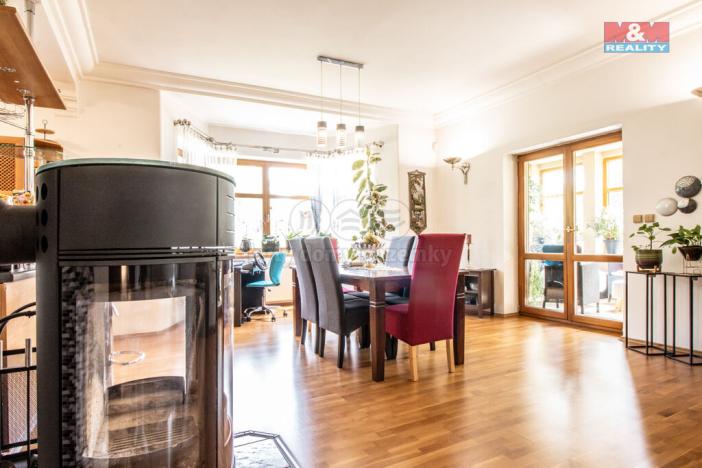 Prodej rodinného domu, Nový Bor, Smetanova, 250 m2