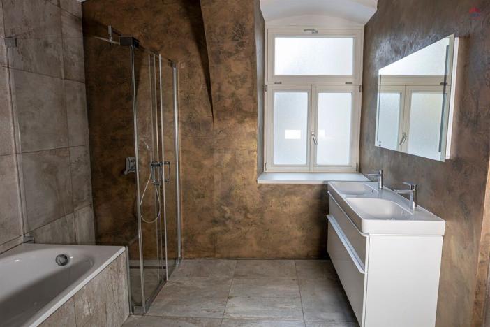 Prodej bytu 3+kk, Liberec, Na Ladech, 93 m2