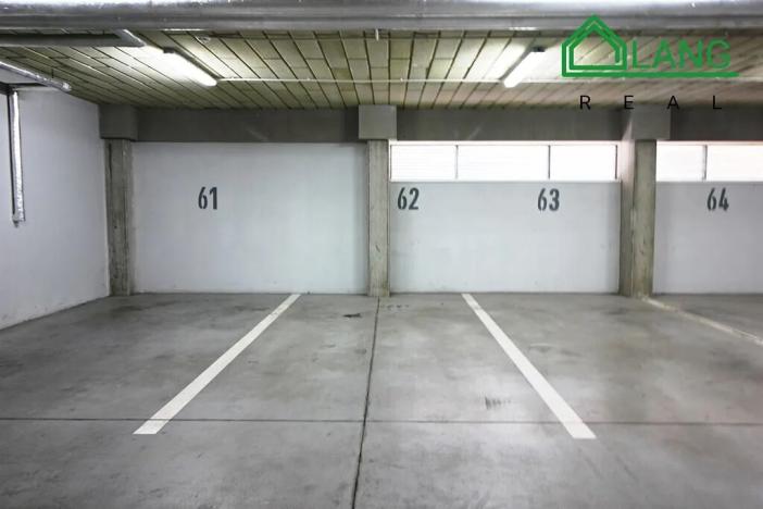 Pronájem garážového stání, Brno, Vídeňská, 16 m2