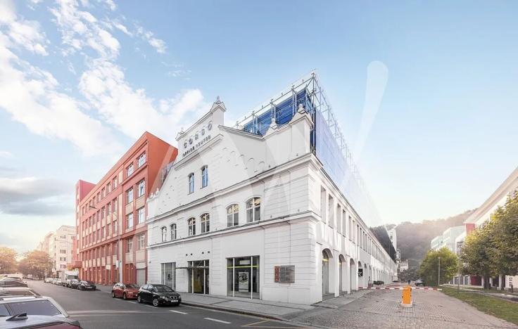 Pronájem kanceláře, Praha - Karlín, Křižíkova, 388 m2