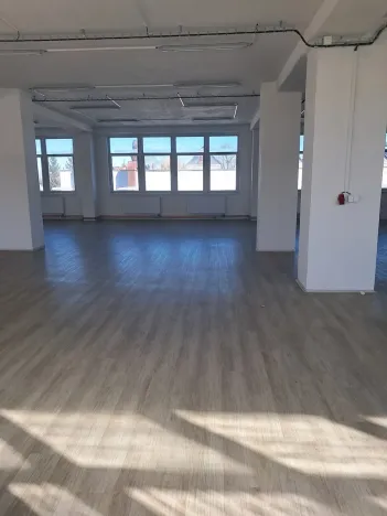 Pronájem výrobních prostor, Skuteč, Husova, 360 m2