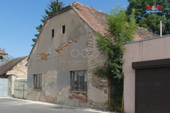 Prodej rodinného domu, Velim, náměstí Obránců míru, 132 m2