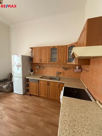 Pronájem bytu 2+1, Karlovy Vary, T. G. Masaryka, 92 m2