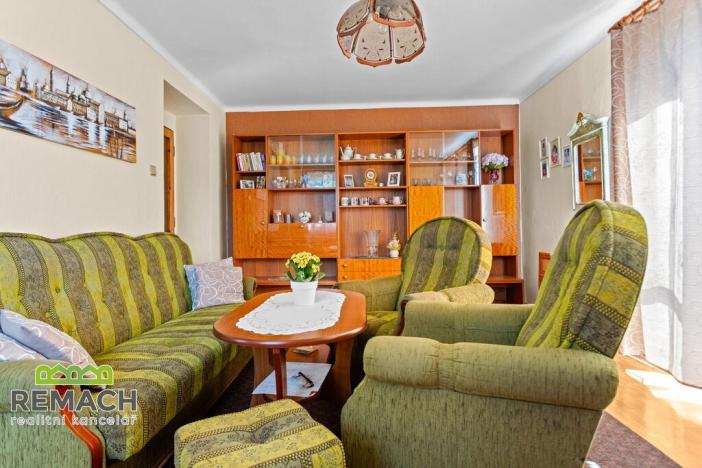 Prodej rodinného domu, Červený Kostelec - Olešnice, 277 m2