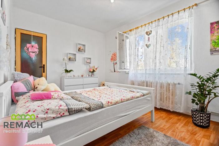 Prodej rodinného domu, Červený Kostelec - Olešnice, 277 m2