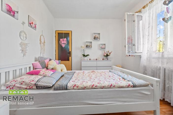 Prodej rodinného domu, Červený Kostelec - Olešnice, 277 m2