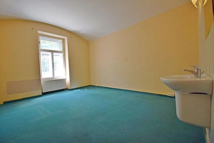 Pronájem komerční nemovitosti, Praha - Vinohrady, Polská, 76 m2