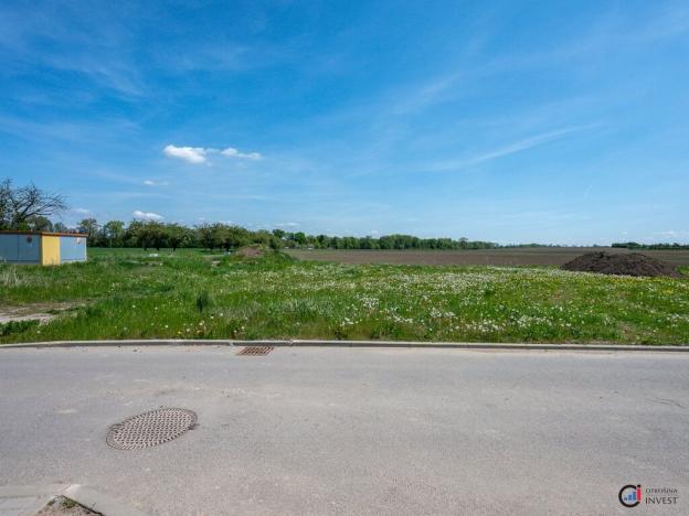 Prodej pozemku pro bydlení, Dubany, 950 m2