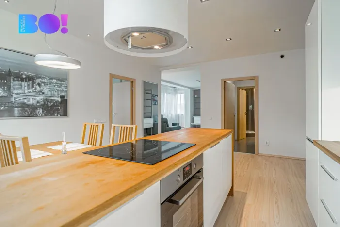 Prodej bytu 3+kk, Zlín, třída Tomáše Bati, 91 m2