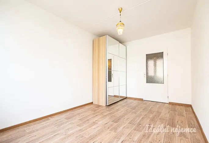 Pronájem bytu 3+1, Praha, Generála Janouška, 80 m2