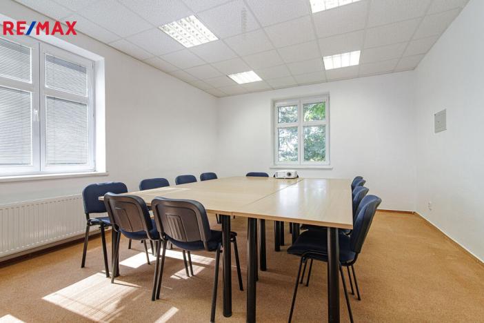 Pronájem kanceláře, Ostrava - Zábřeh, Starobělská, 28 m2