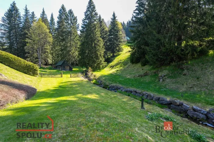 Prodej ubytování, Malá Úpa - Dolní Malá Úpa, 528 m2