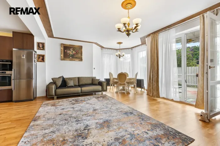 Prodej rodinného domu, Kyselka - Radošov, 263 m2