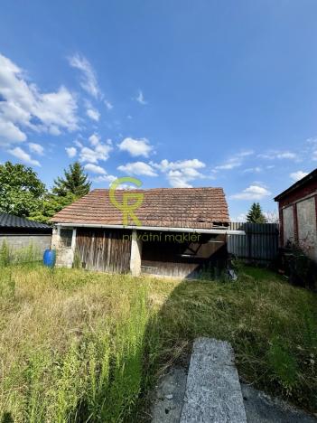 Pronájem skladu, Záryby, 16 m2